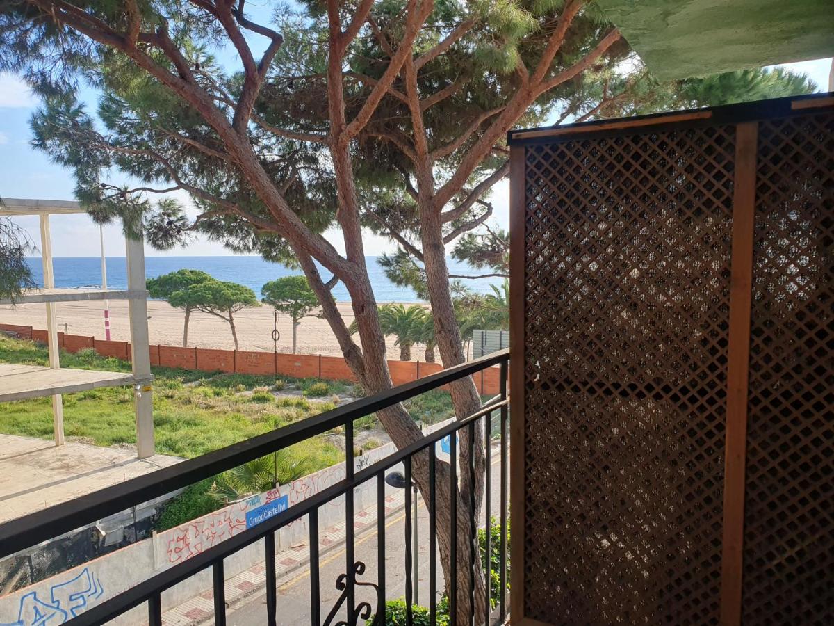 Apartaments Les Roques Платжа-д'Ару Екстер'єр фото